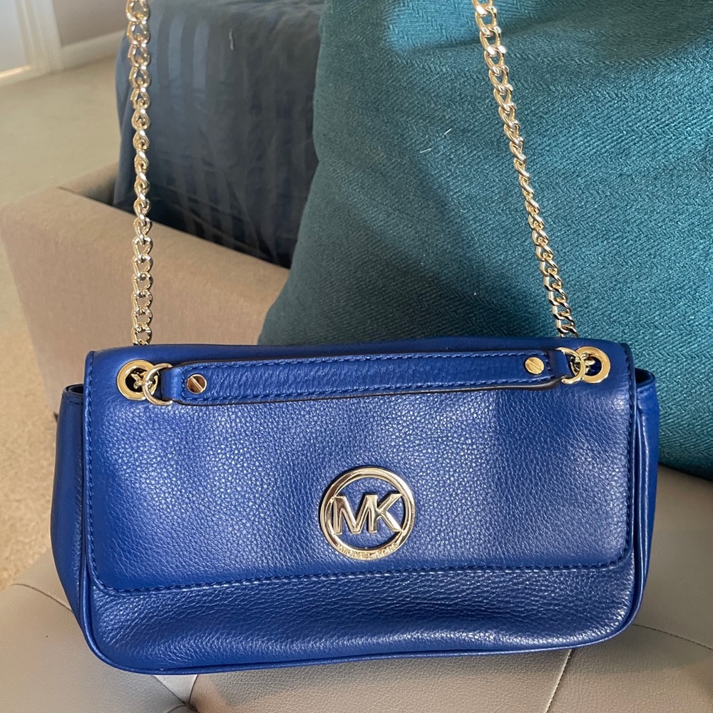 Michael Kors cross body